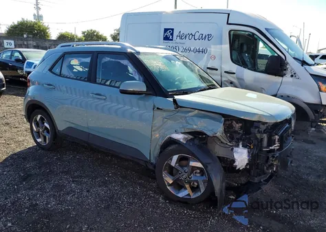 2025 Hyundai Venue Sel z USA, uszkodzony, nr VIN KMHRC8A38SU383358